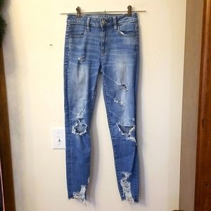 American Eagle Outfitters Distressed Jean's sz 0